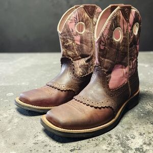 Ariat Women's Pink Fatbaby Camo Boot Sz 7.5